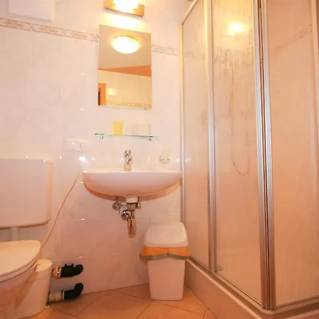 בית נופש Chalet Haus Berghof