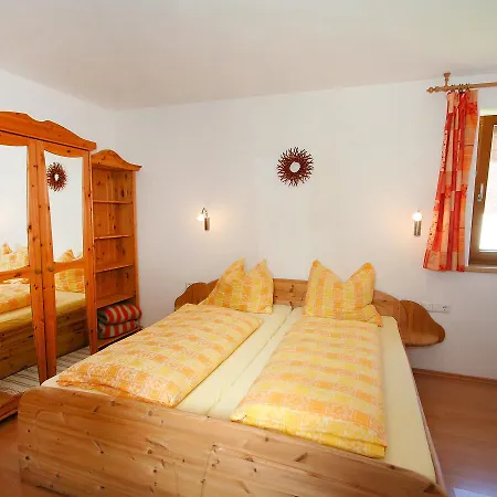 Chalet Haus Berghof בית נופש